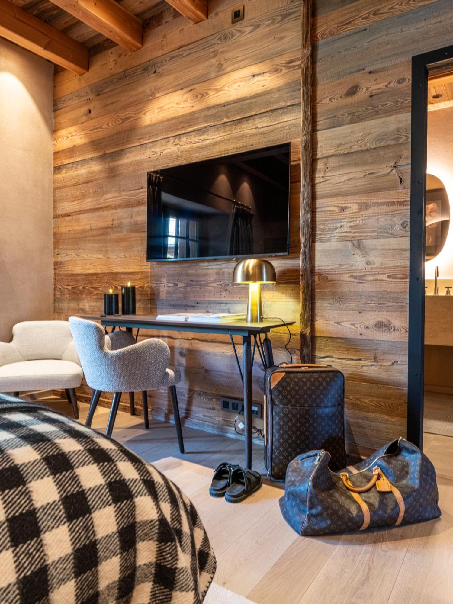 Superbe Ferme Renovee En Chalet De Luxe En Pleine Nature Барселоннет Экстерьер фото